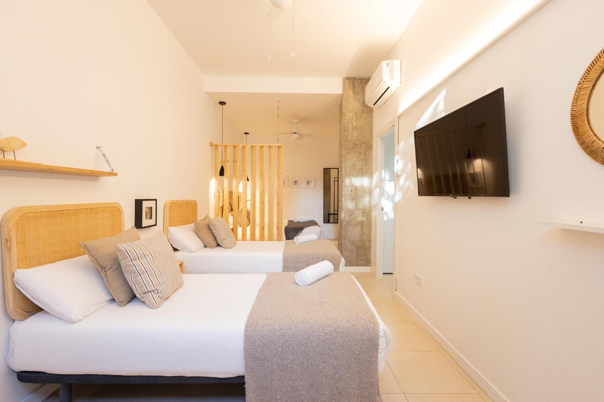 Florit Flats - The Pitiusas Rooms Valencia Luaran gambar